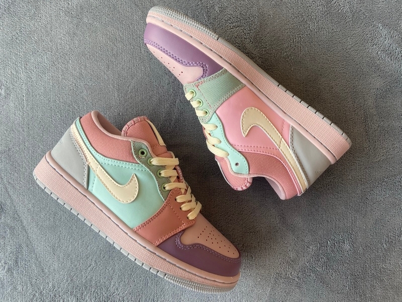 Jordan 1 Low Easter Pastel  DJ5196-615