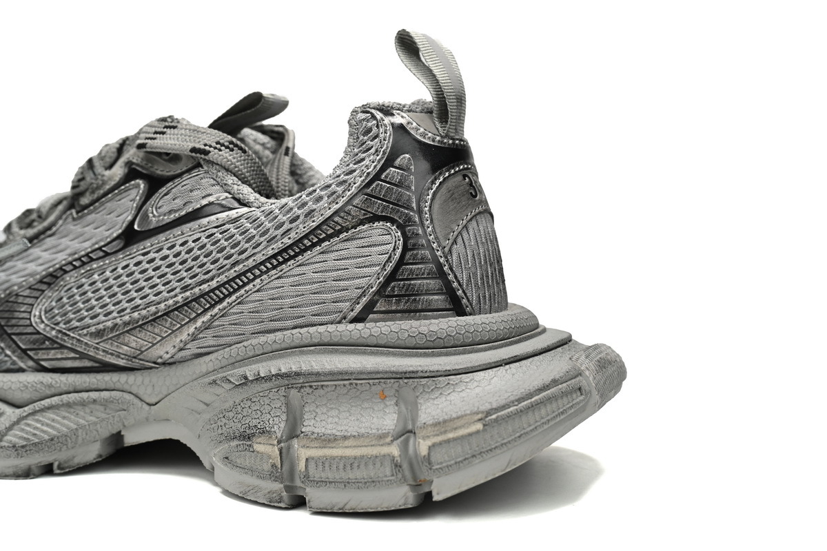Balenciaga 3XL Sneaker in Dark Gray 734731 W3XL7 1210
