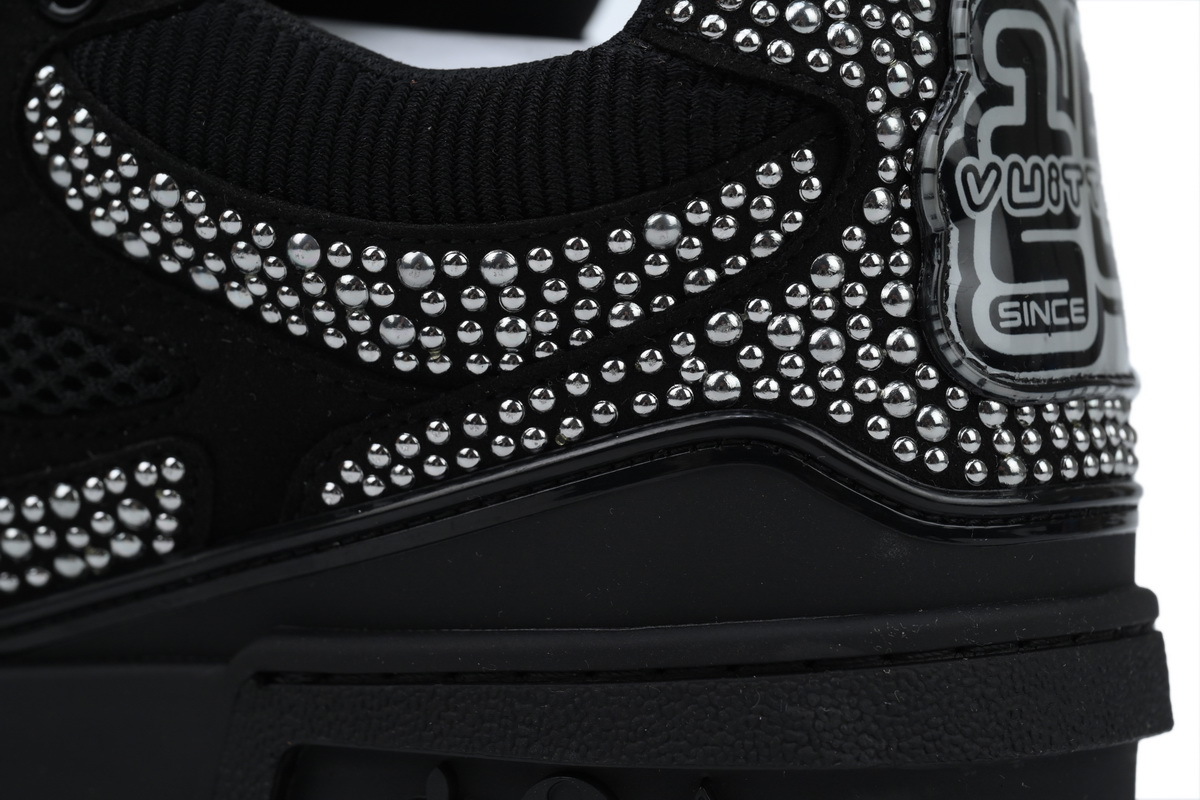 Louis Vuitton Skate Black