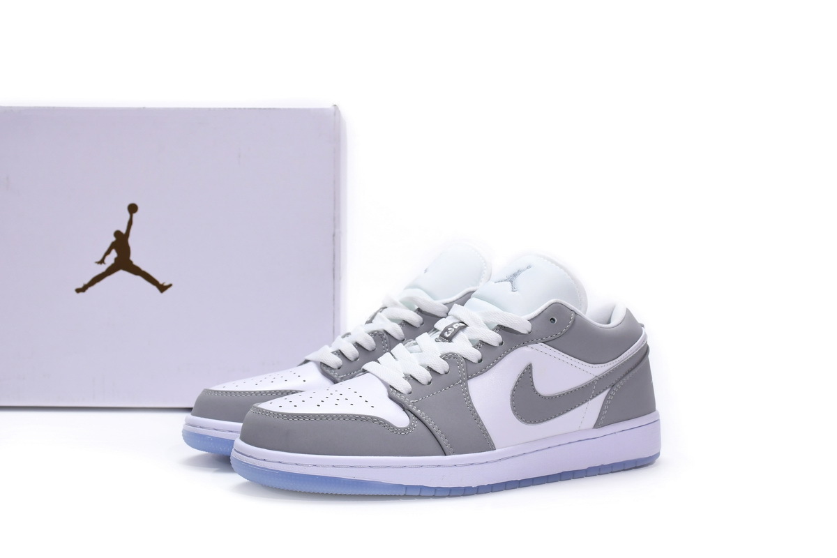 Jordan 1 Low Wolf Grey (Women's) DC0774-105