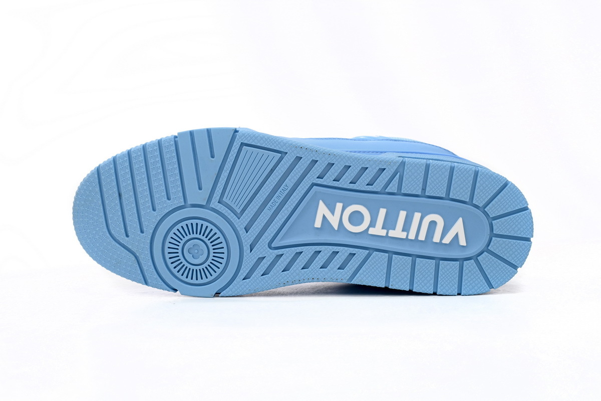 Louis Vuitton Trainer All Blue Embossing 1AARFG