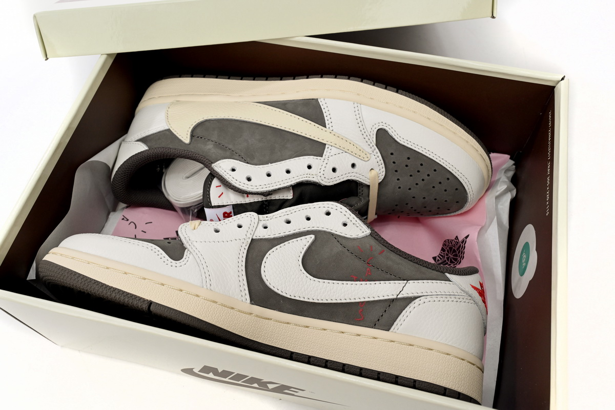 Travis Scott x Air Jordan 1 Retro Low OG Reverse Mocha DM7866-162