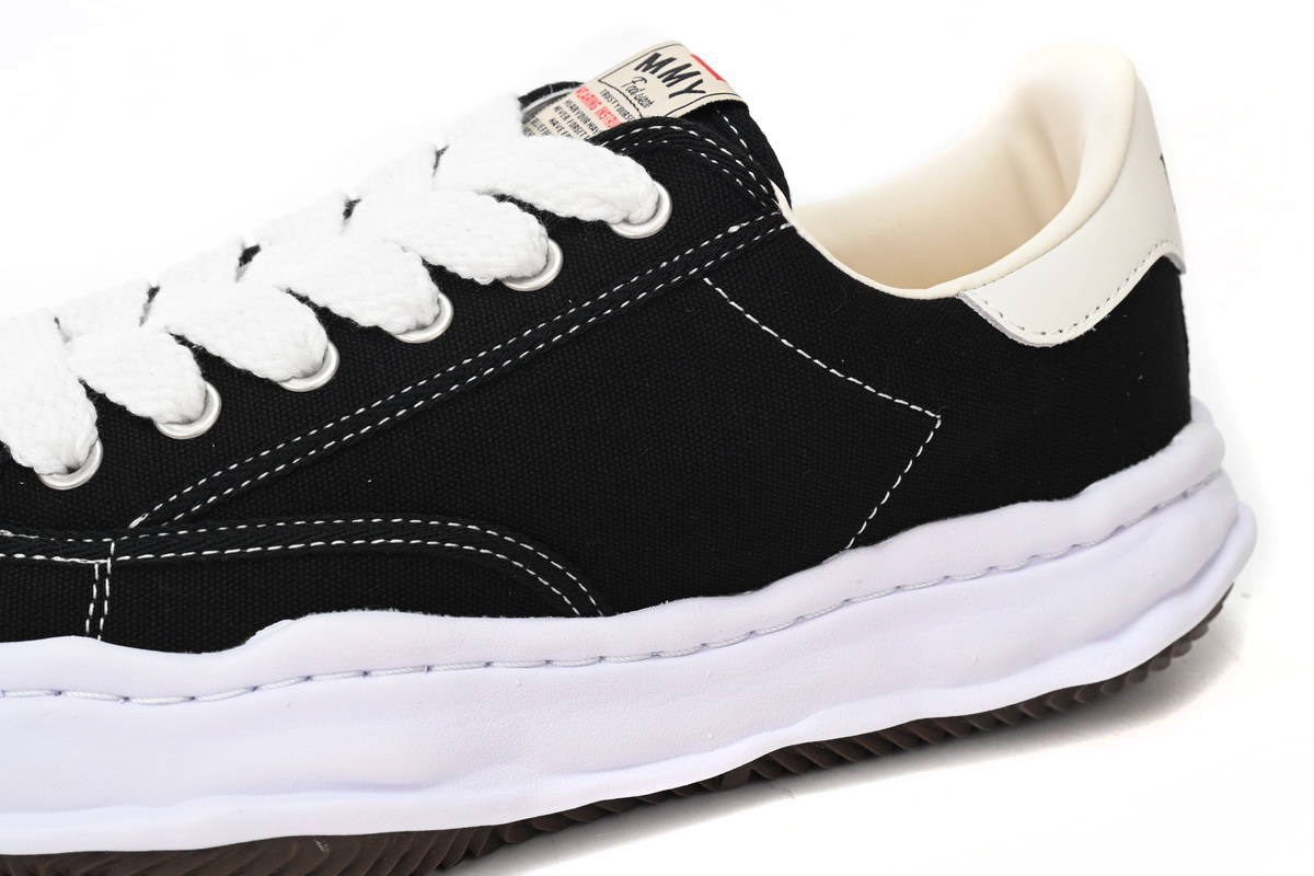 Maison MIHARA YASUHIRO OG Sole Canvas Low-top Sneaker Black And White Low NO.703