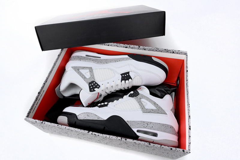 Air Jordan 4 Retro White Cement 840606-192