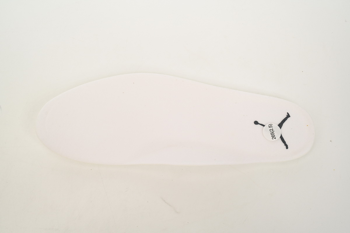 Air Jordan 4 Retro Lightning CT8527-700