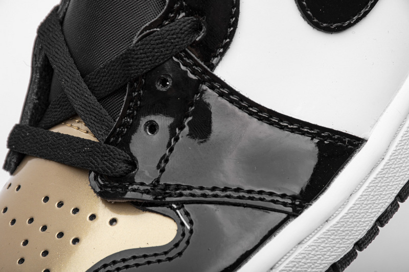 Jordan 1 Retro High NRG Patent Gold Toe 861428-007