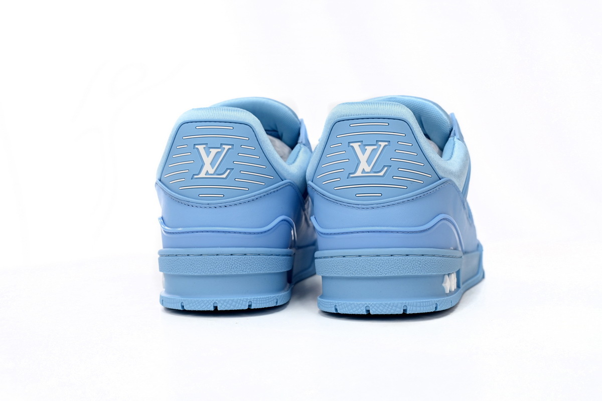 Louis Vuitton Trainer All Blue Embossing 1AARFG
