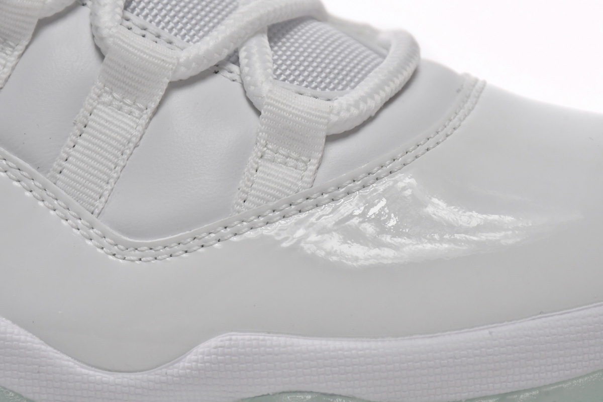 Air Jordan 11 Retro Low Legend Blue AV2187-117