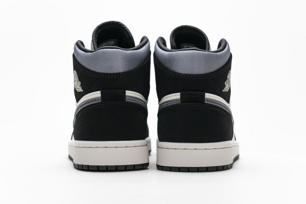 Jordan 1 Mid Satin Grey Toe 852542-011