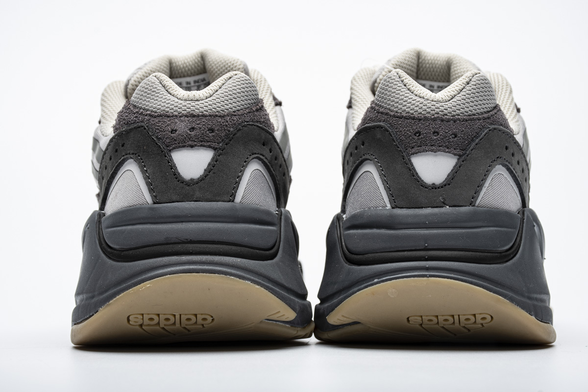 Yeezy Boost 700 V2 Tephra FU7914