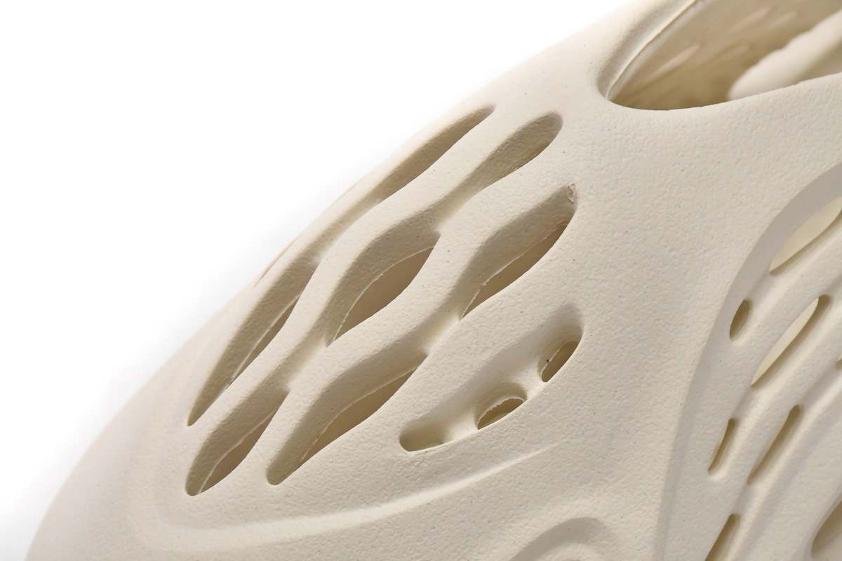 adidas Yeezy Foam Runner Ararat G55486