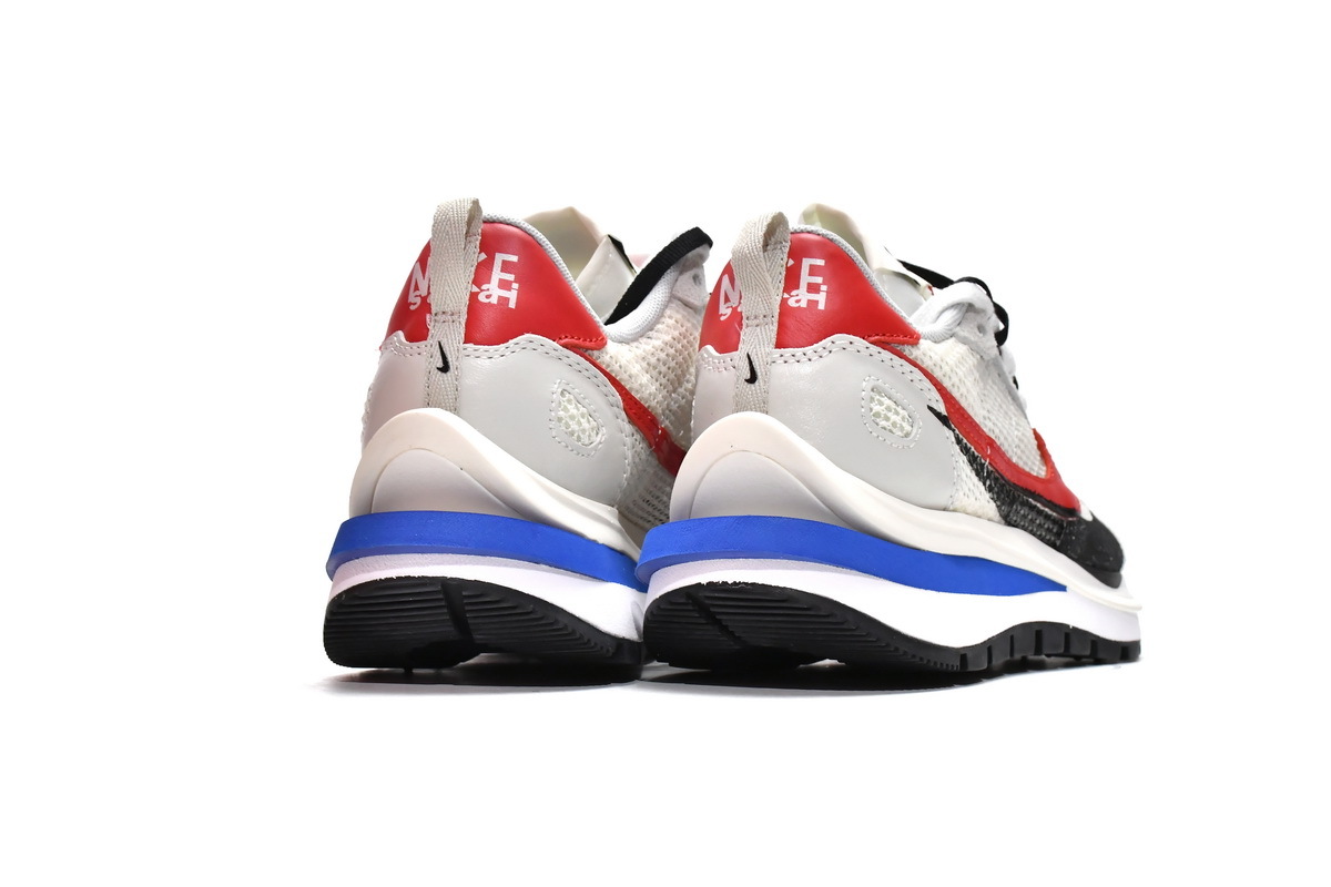 Sacai x Nike Pegasua Vaporfly Villain Grey Blue Red CV1363-100