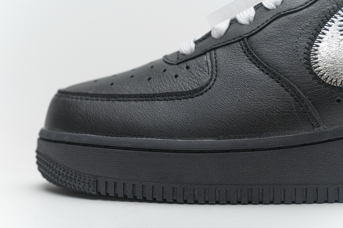 OFF White X Air Force 1 Low MOMA AV5210-001