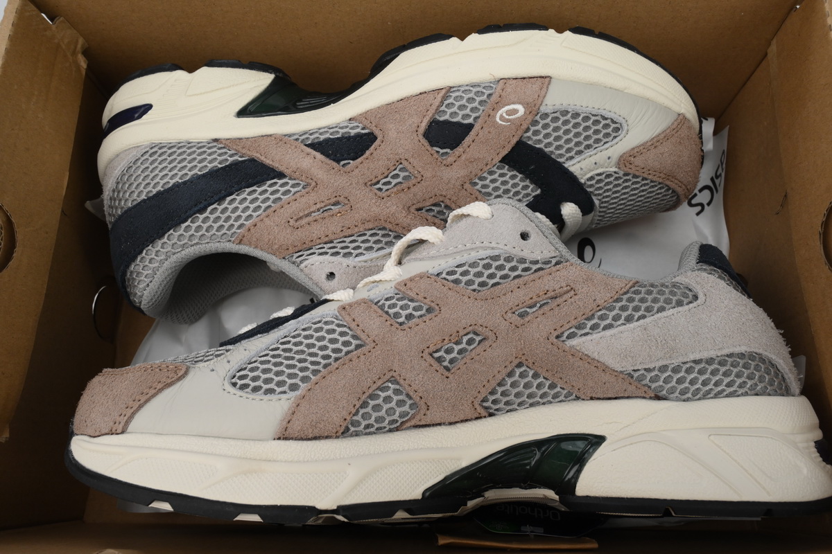 HAL STUDIOS x ASICS Gel 1130 Earth 1201A487-202