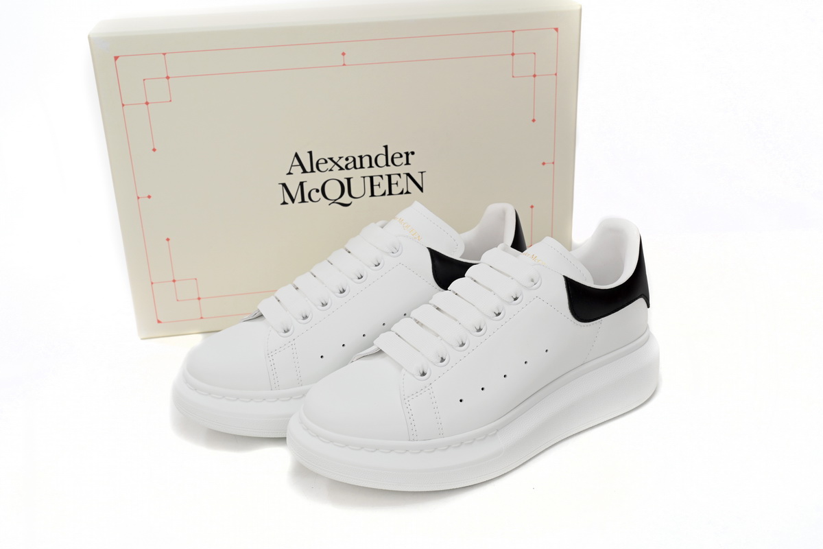 Alexander McQueen Oversized Sneaker White Black