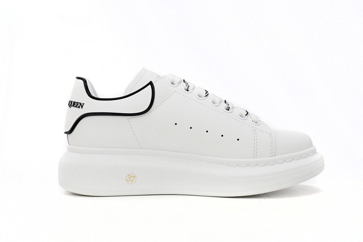 Alexander McQueen Oversized Sneaker White Black