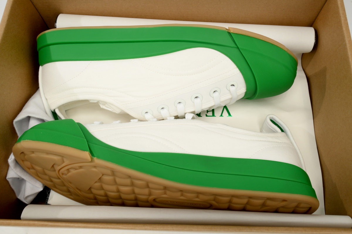 Bottega Veneta Low Top Sneaker White Green