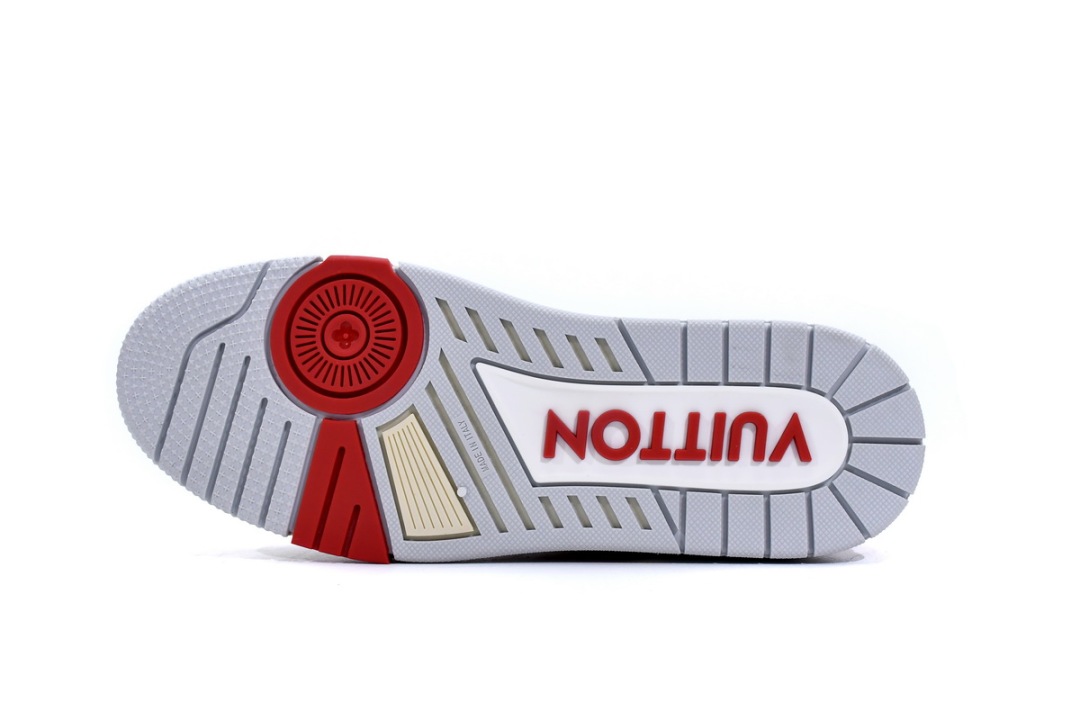 Louis Vuitton Trainer Red Mesh 1A98VI