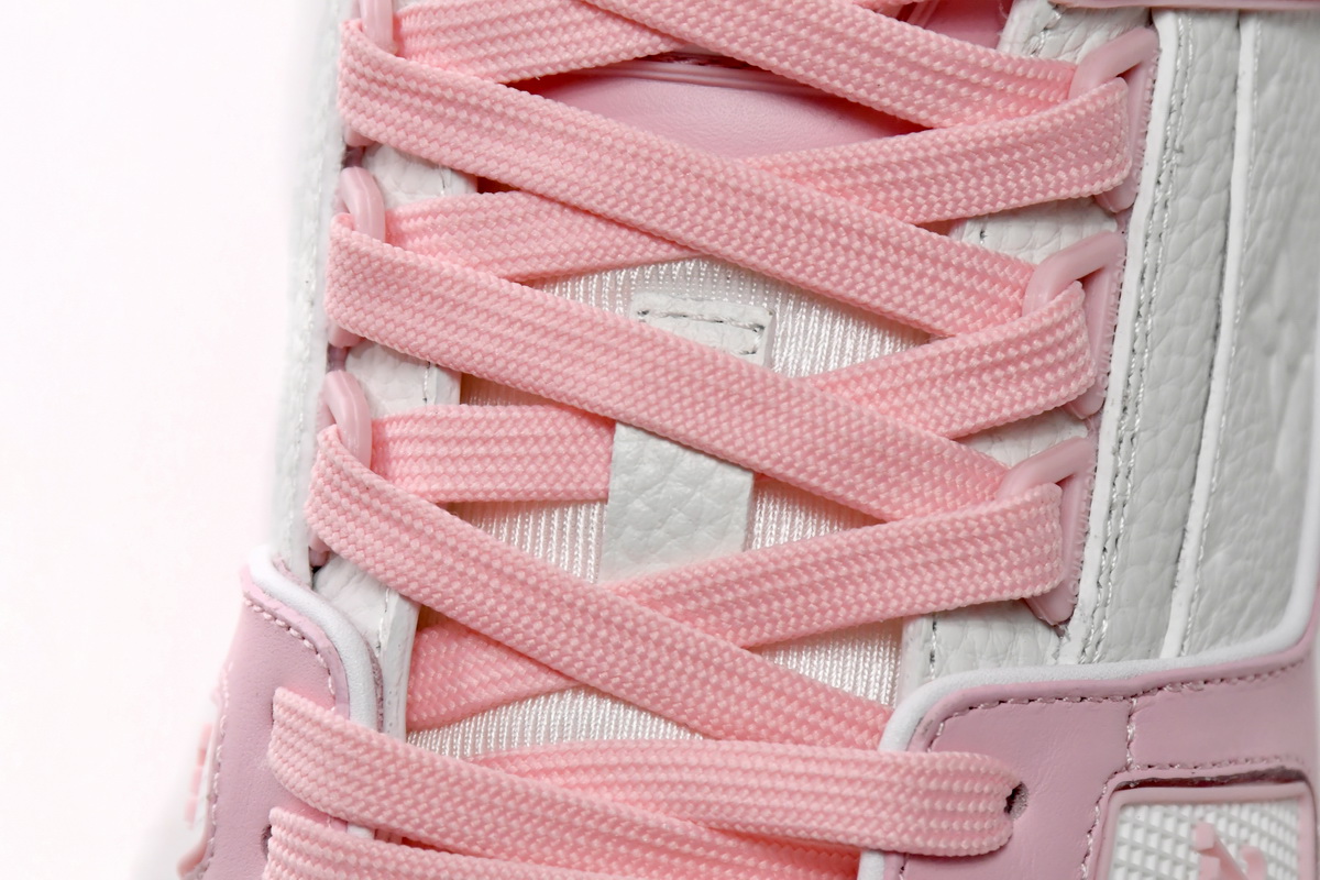 Louis Vuitton Trainer Rose Pink