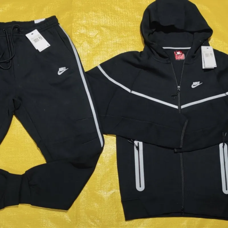 Nike Sportswear Tech Fleece Full Zip Reflective Details Set Black Silver