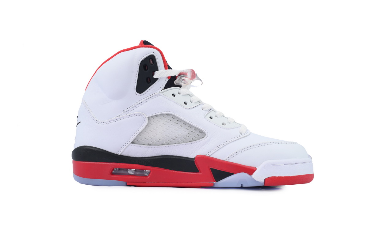Air Jordan 5 Retro Fire Red (2025) HQ7978-101