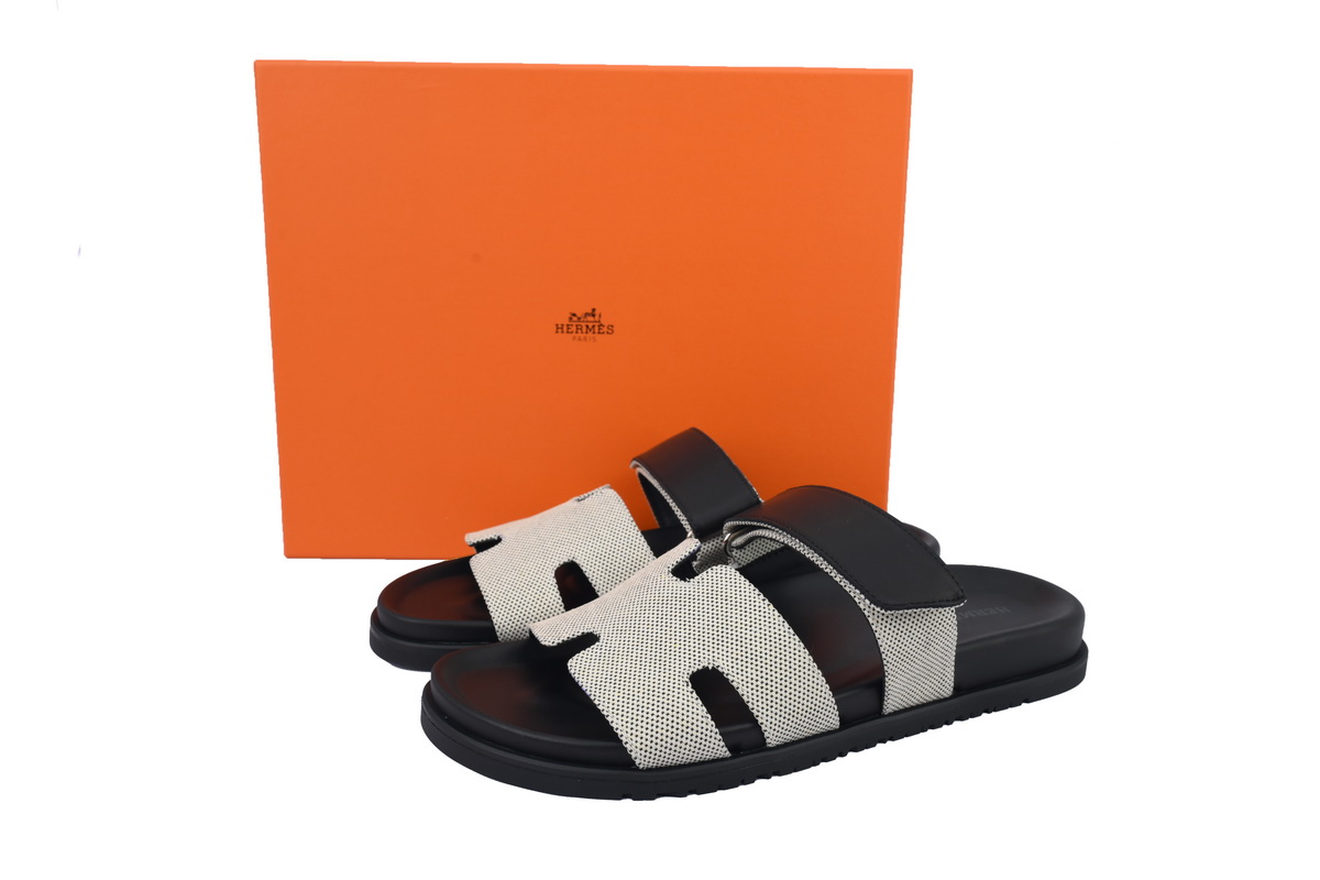Hermes Chypre Sandal Prunoir Canvas