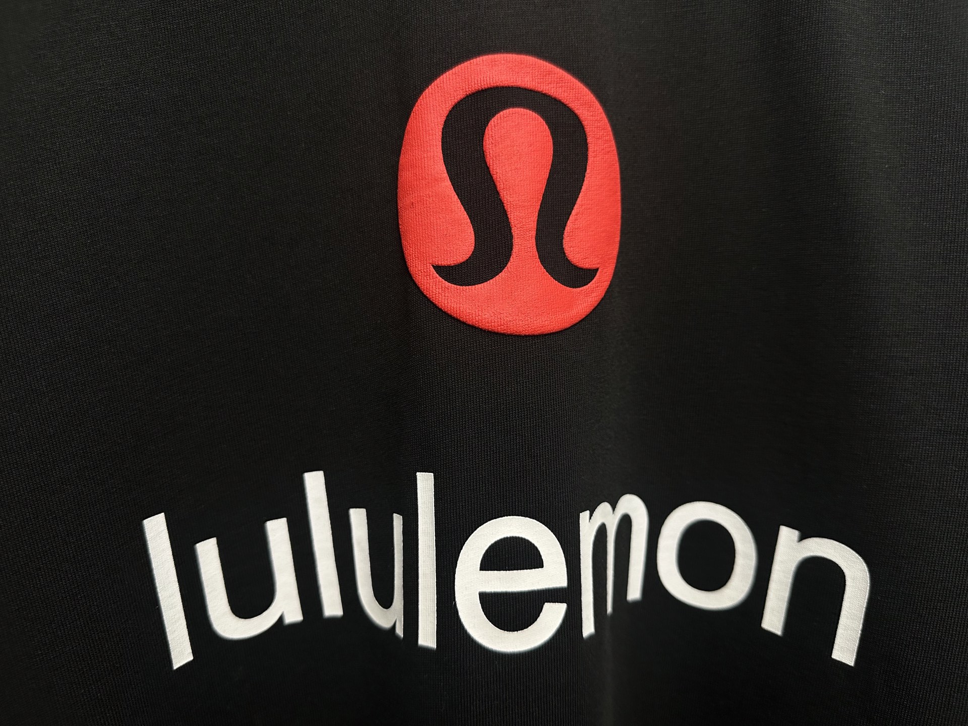 Lulu Round Neck Short Sleeve T-shirt Black