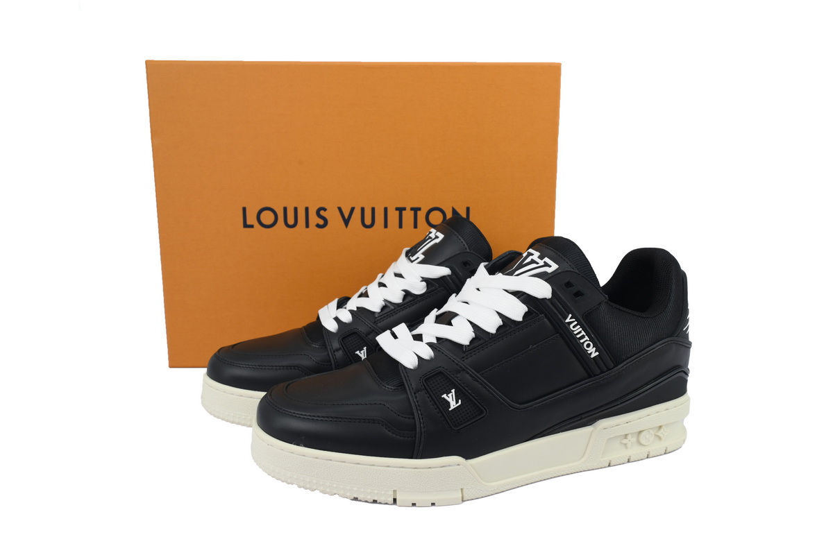 Louis Vuitton Sneaker Black Skin And White Background