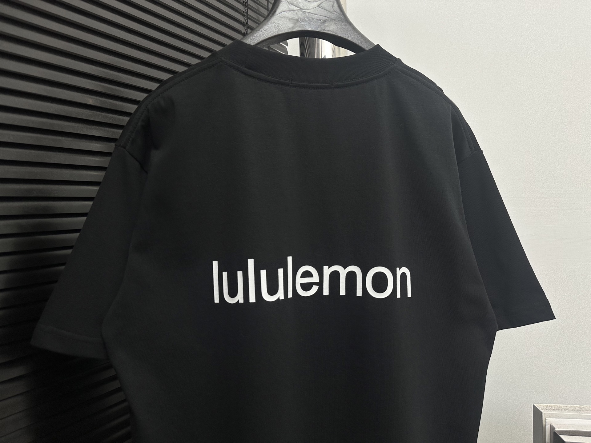 Lulu Round Neck Short Sleeve T-shirt Black