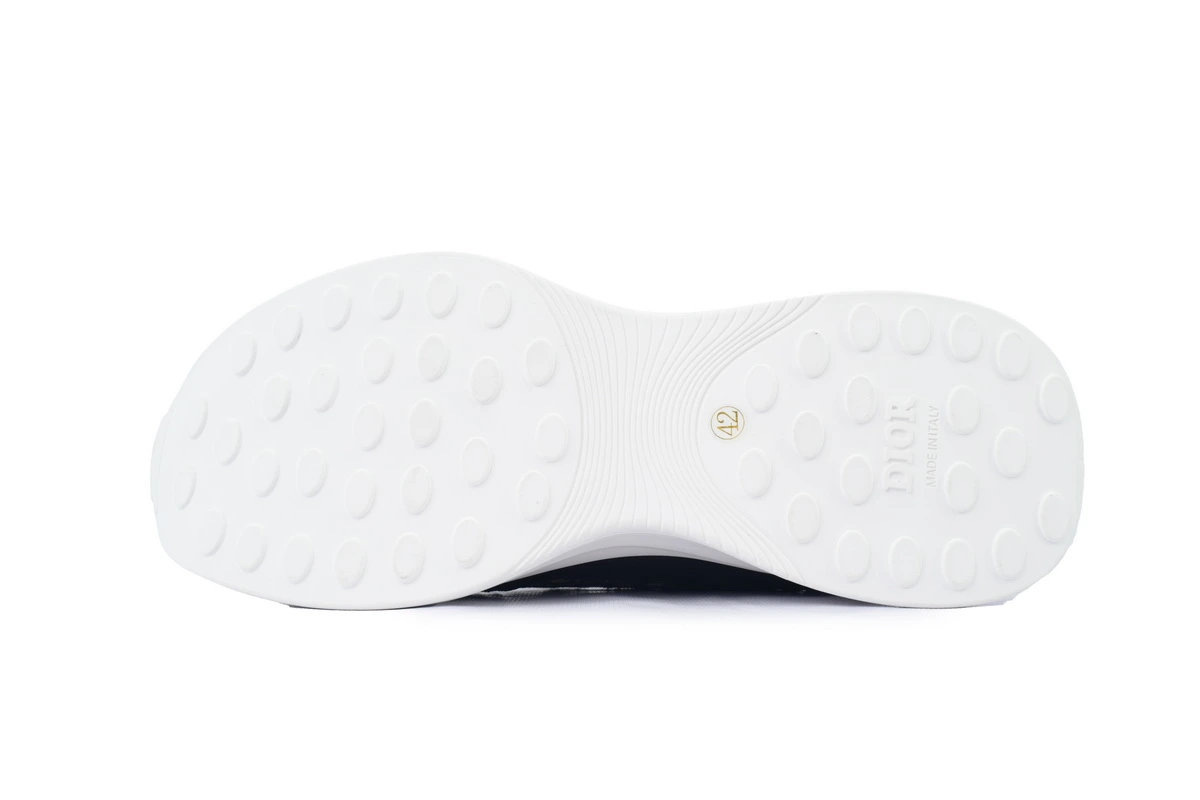 Dior B25 Runner Black Smooth Calfskin Oblique Jacquard