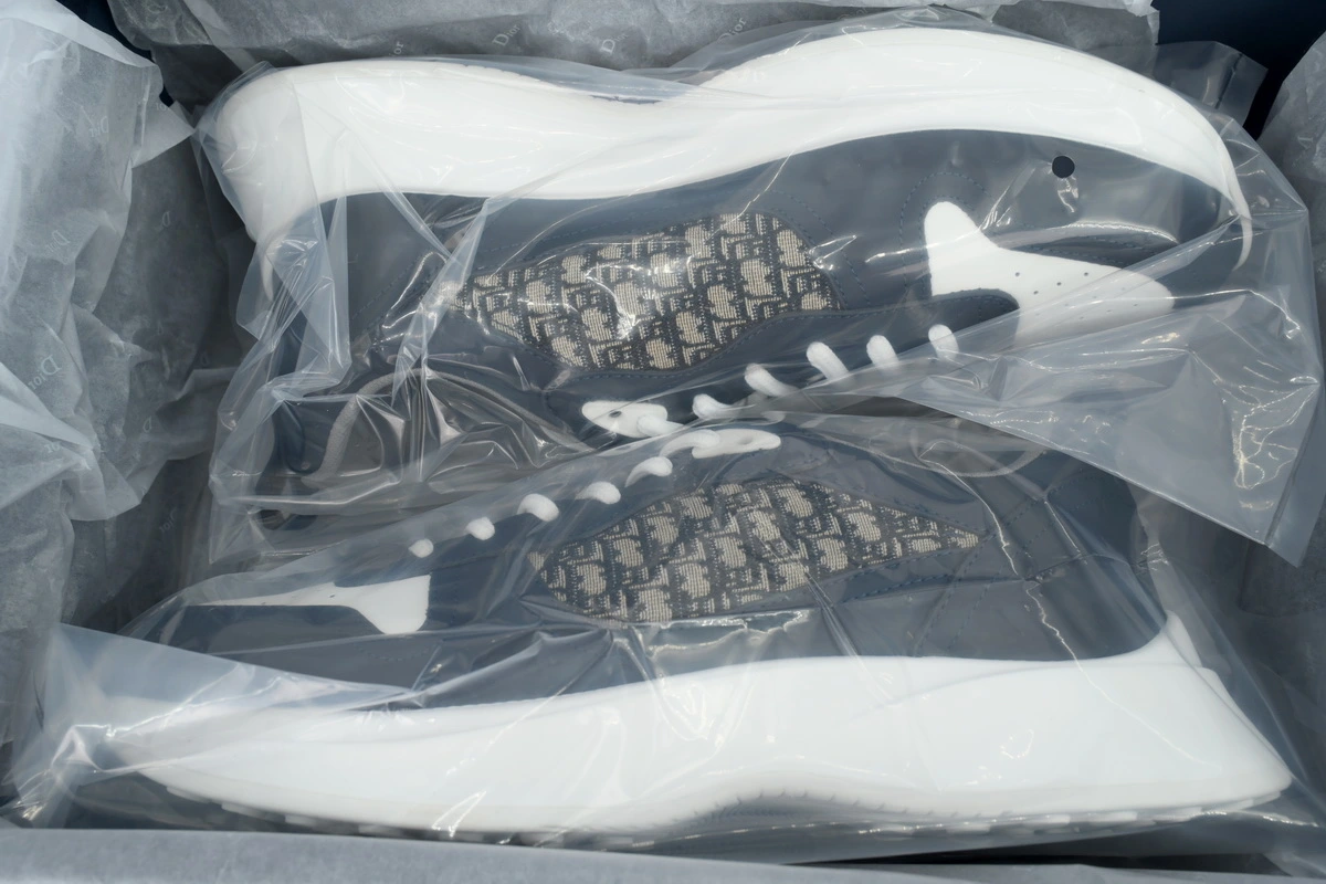 Dior B25 Runner Navy Blue Oblique Jacquard