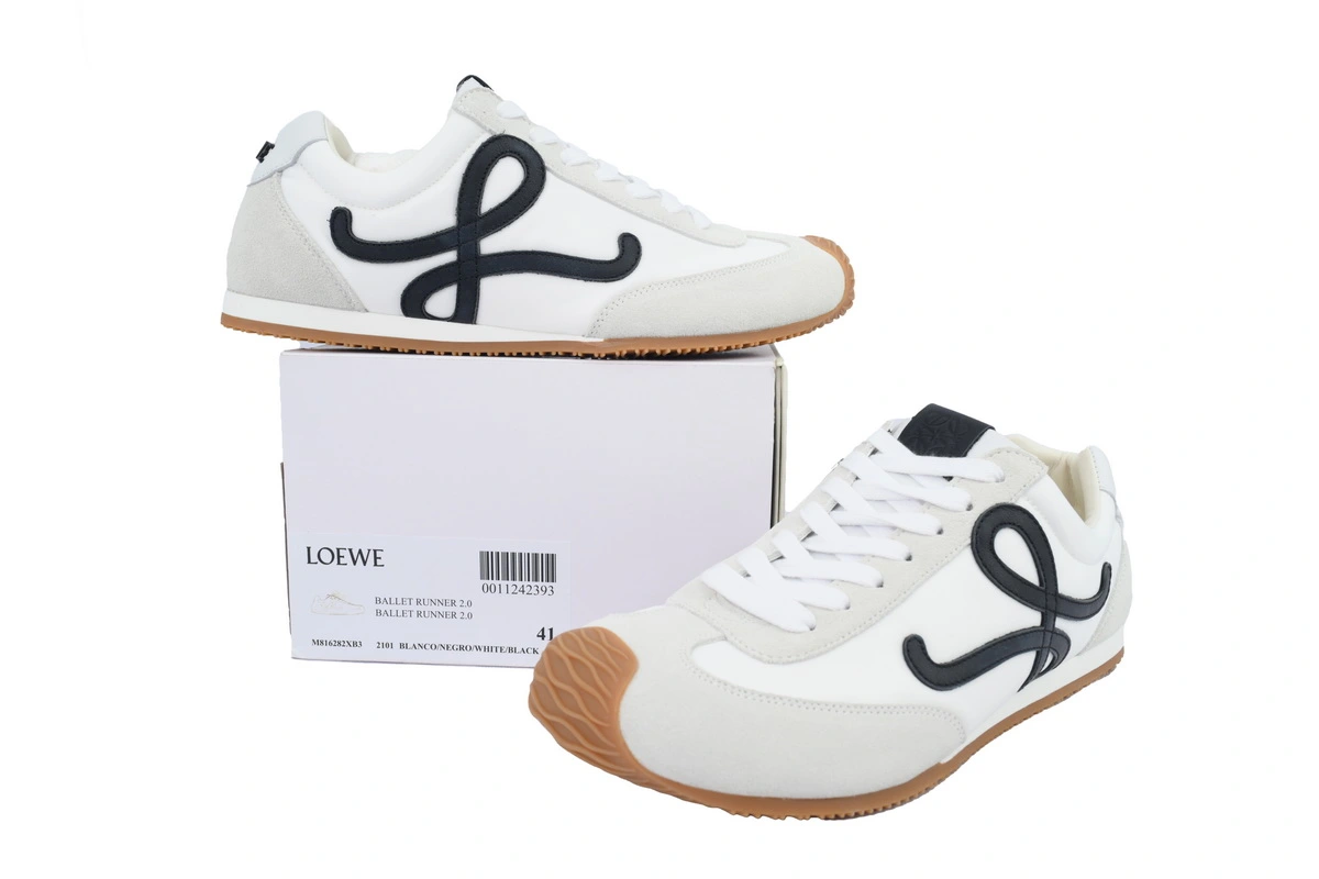 LOEWE Ballet Runner 2.0 White Black LLBR282X01-2101