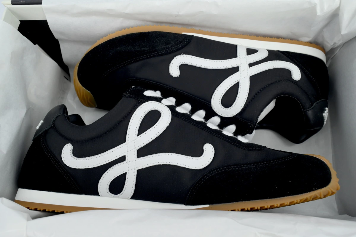 LOEWE Ballet Runner 2.0 Black And White LLBR282X01-1102