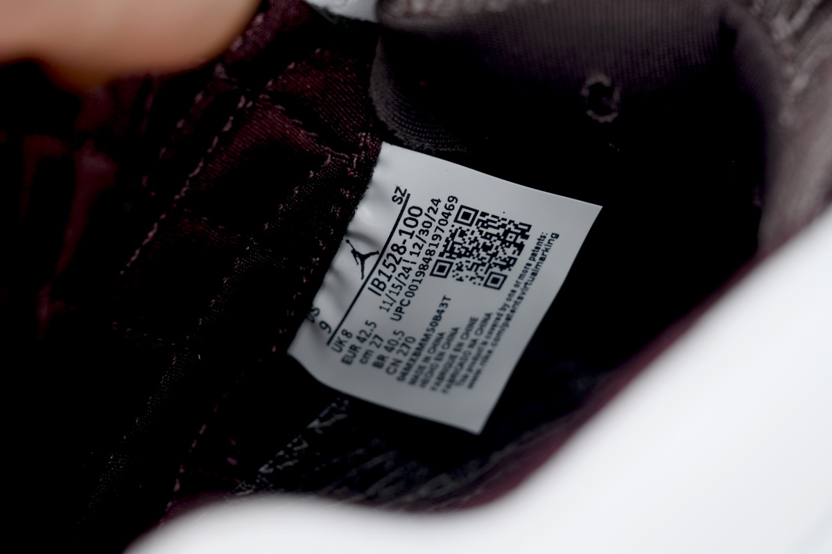 Jordan 5 Retro A Ma Maniére Burgundy Crush IB1528-100