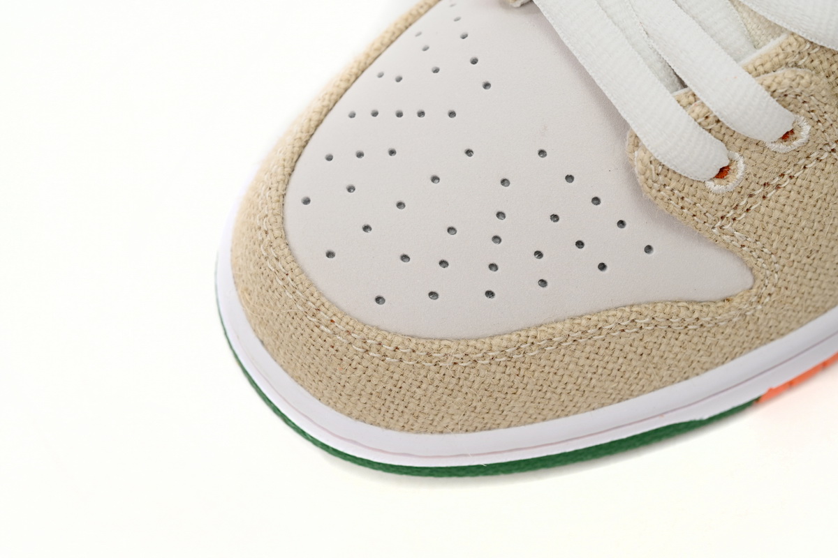 Nike SB Dunk Low White Lobster FD0860-001