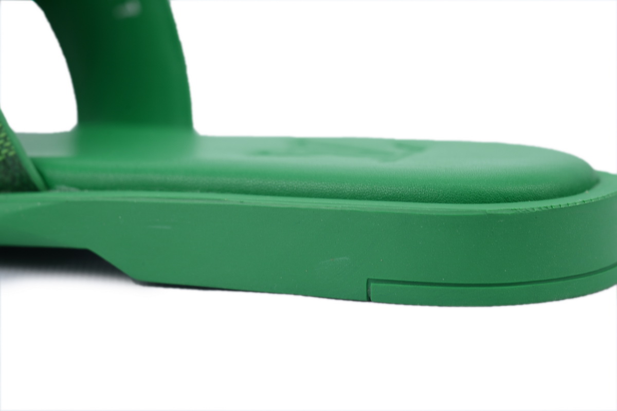 LOUIS VUITTON Oasis Green Grid