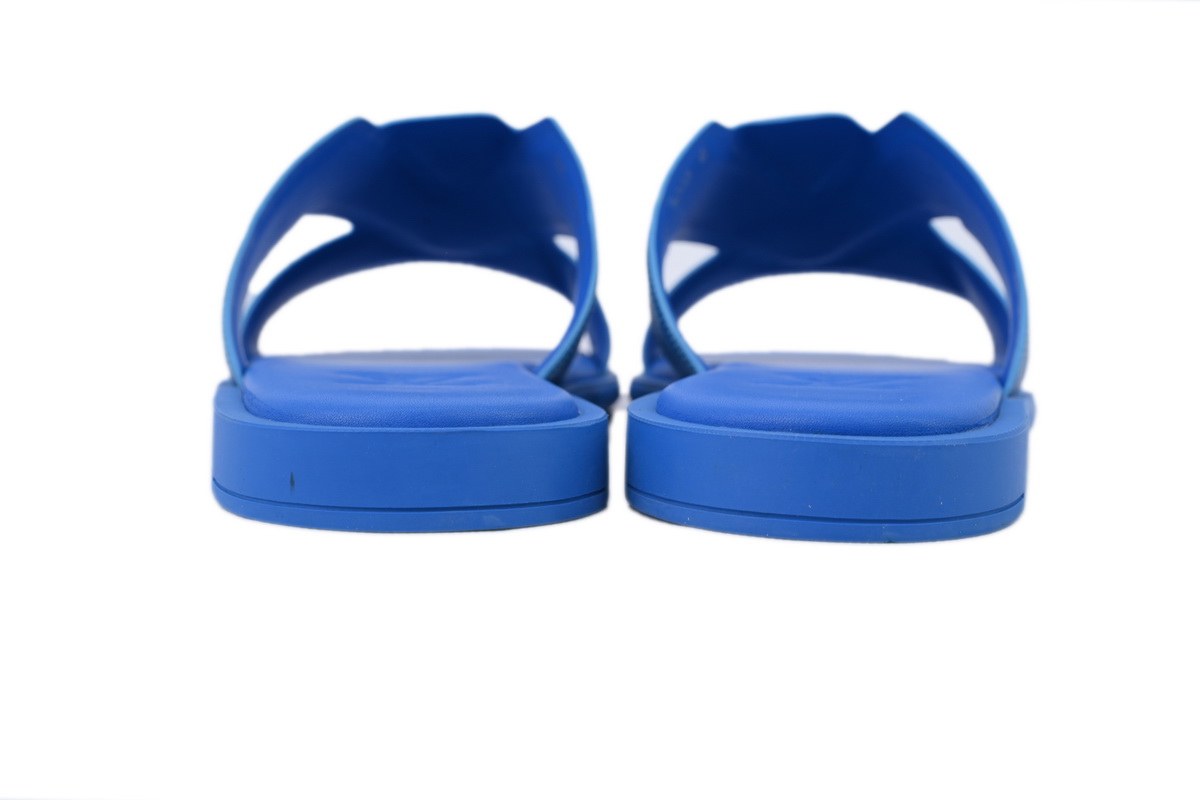 LOUIS VUITTON Oasis Blue Check