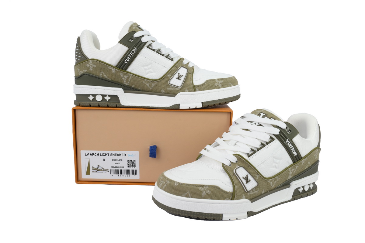 LOUIS VUITTON Military Green Cowboy