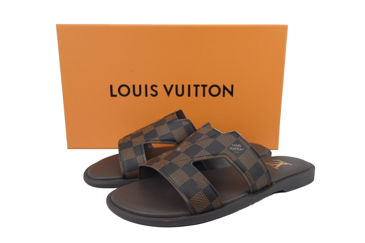 LOUIS VUITTON Oasis Classic Plaid