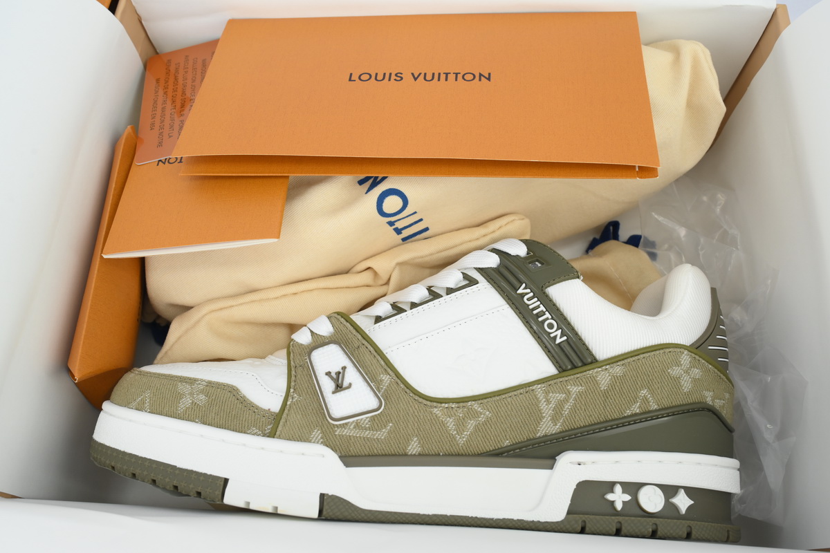 LOUIS VUITTON Military Green Cowboy