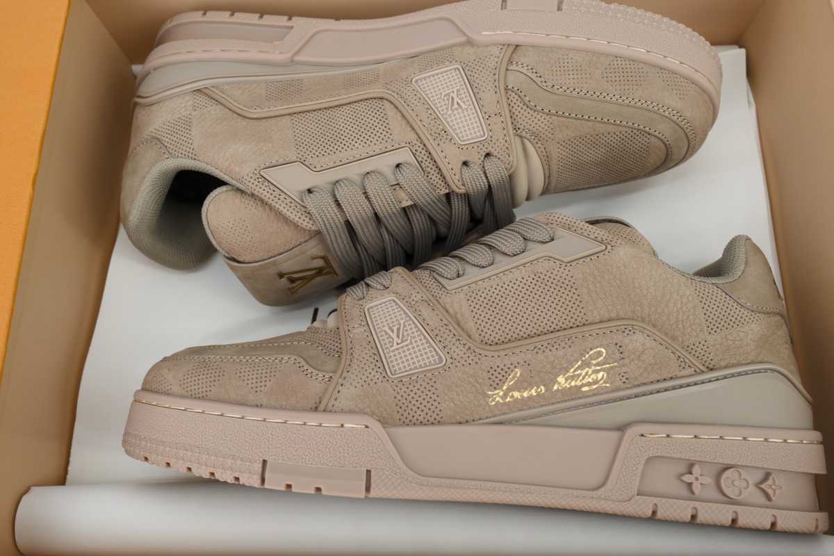 Louis Vuitton Trainer Brown Small Embossing