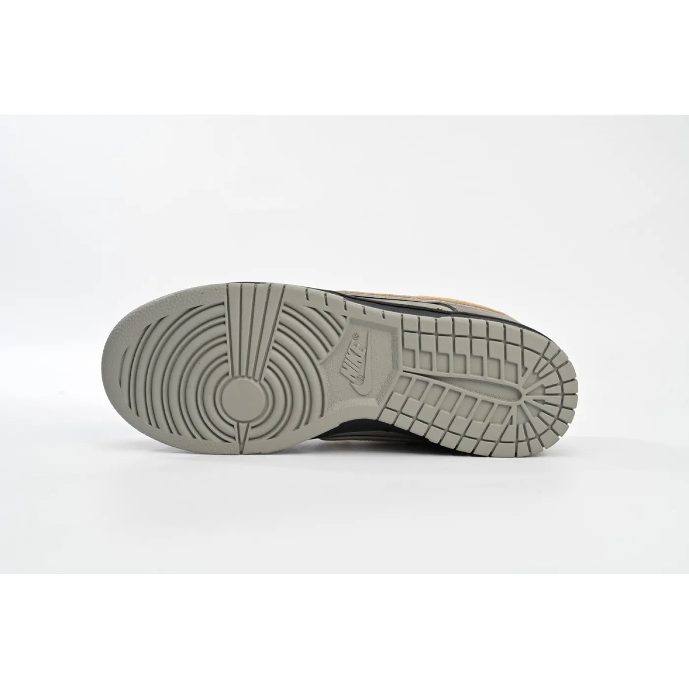 Concepts x Nike SB Dunk Low Grey Lobster BV1310-105