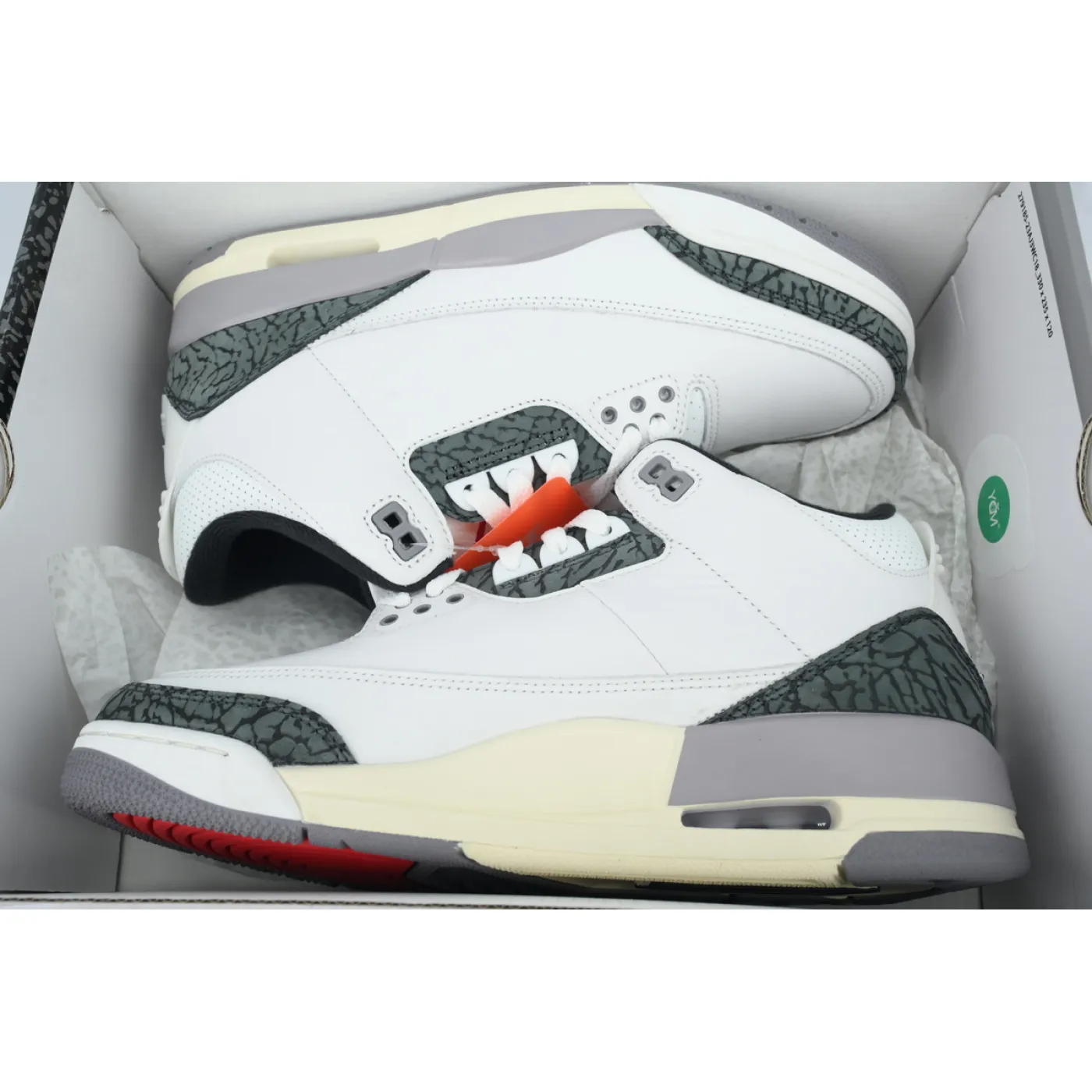 Air Jordan 3 Retro Cement Grey CT8532-106