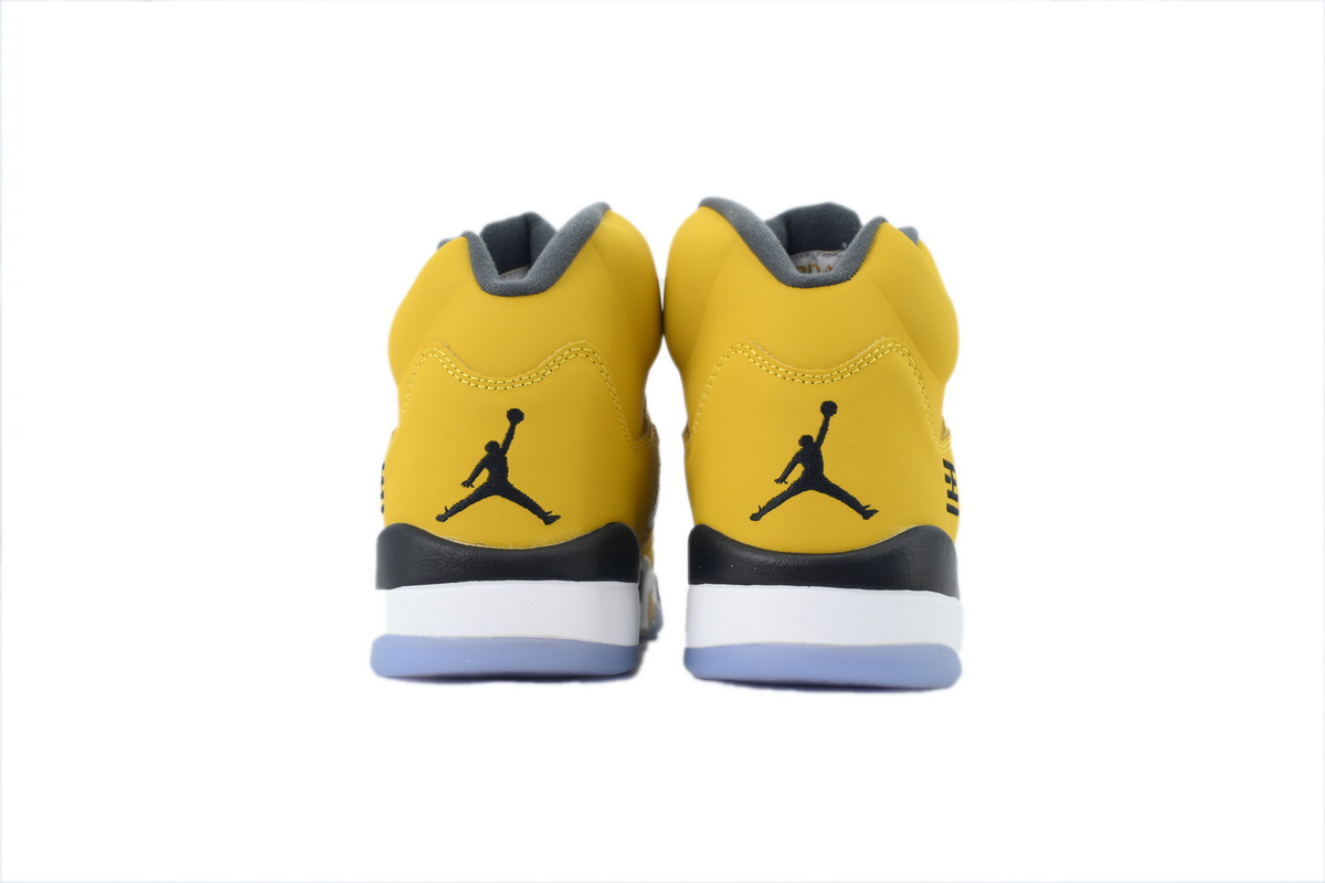 Air Jordan 5 Retro T23 Tokyo (2011) 454783-701
