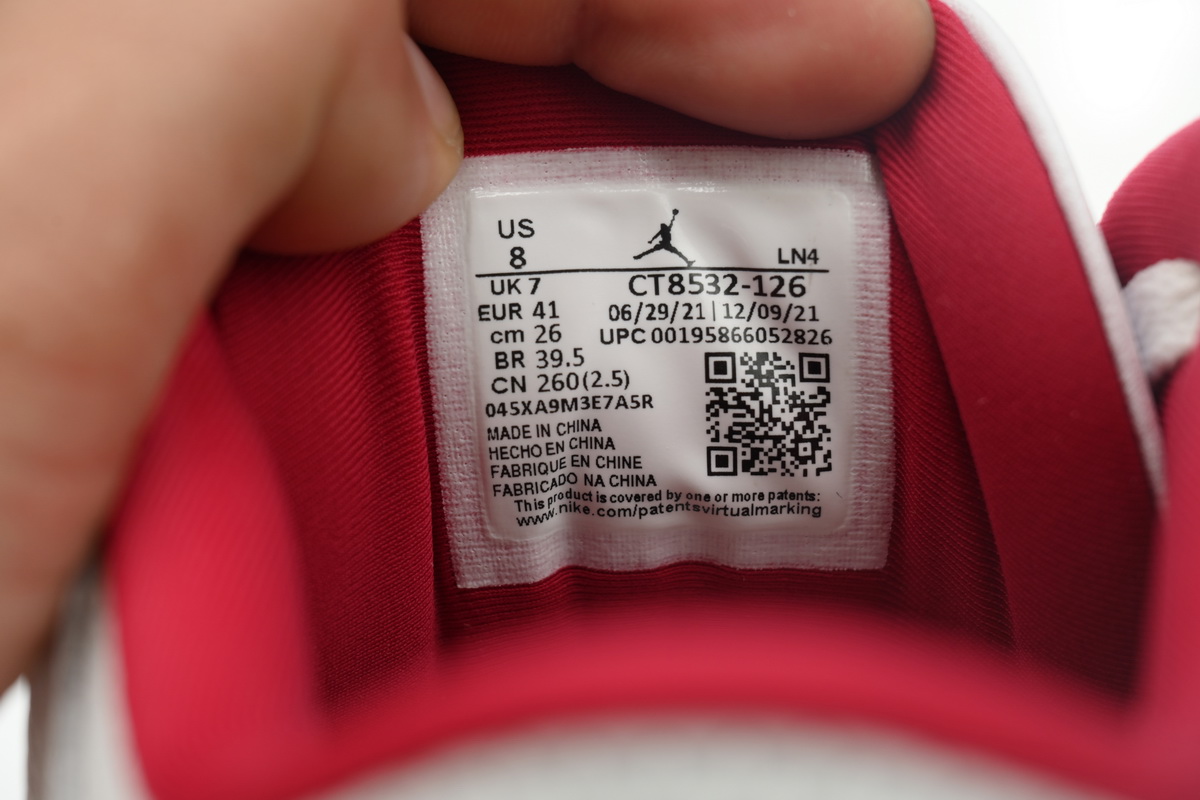 Air Jordan 3 Retro Cardinal Red CT8532-126