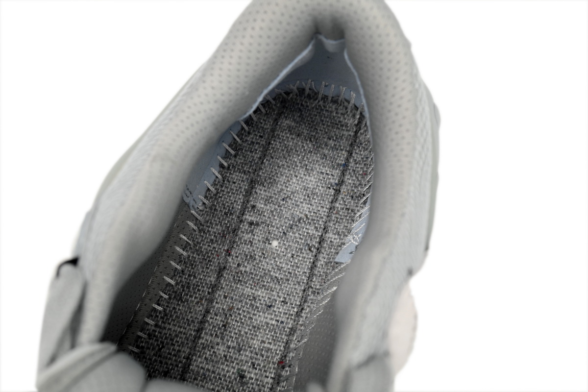 OFF-WHITE Out Of Grey OMIA139S 2080004 10505