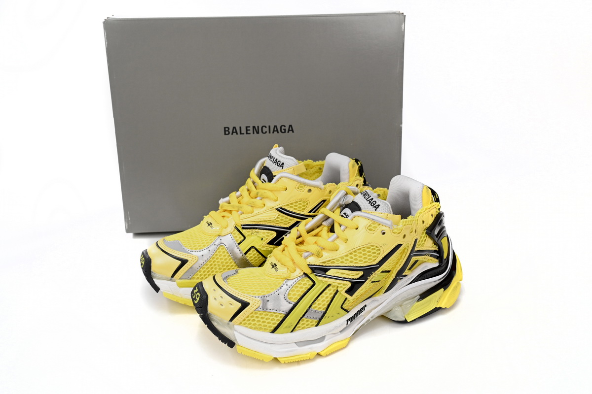 Balenciaga Runner Sneaker Black Yellow 677402 W2RD3 0510