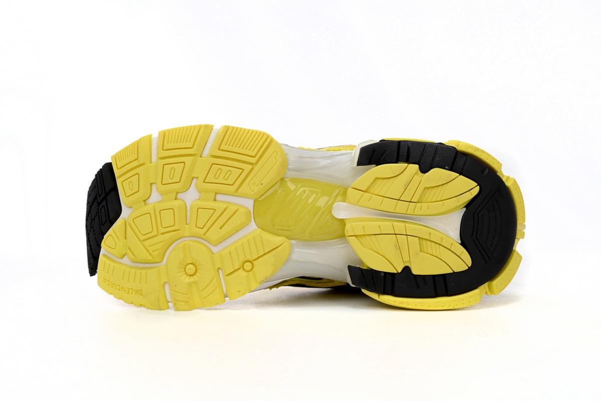 Balenciaga Runner Sneaker Black Yellow 677402 W2RD3 0510