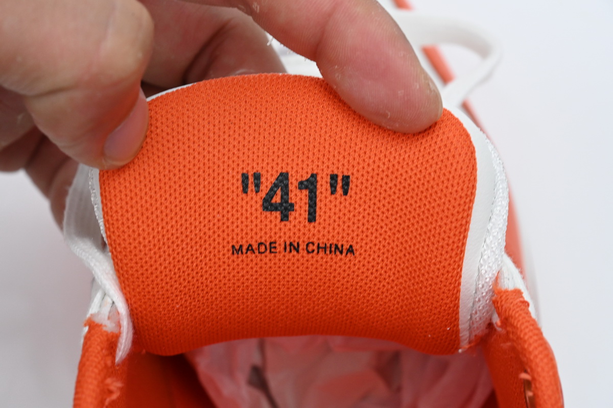 Off-White Out of Office Orange OIMA18 9F21LEA00 22045