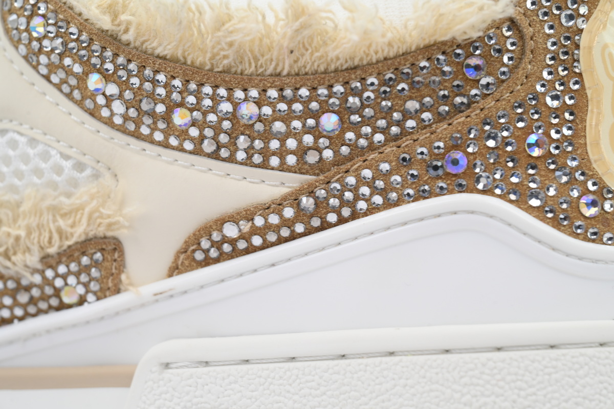 Louis Vuitton Skate LV Horse Hair Apricot Diamond